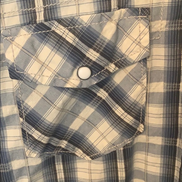 INC Men’s snap button up - Picture 3 of 6